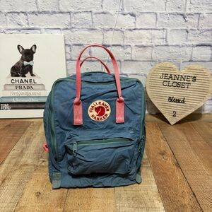 Fjallraven Kanken Classic Backpack Blue green teal Pink Strap Fjällräven 23510